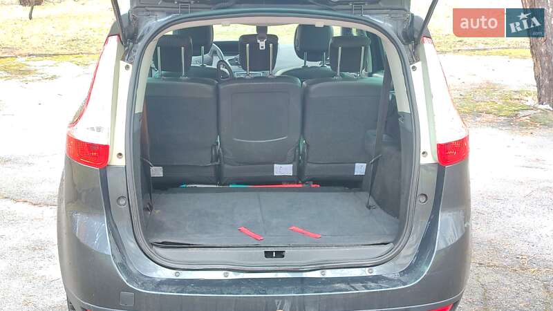 Минивэн Renault Grand Scenic 2011 в Киеве