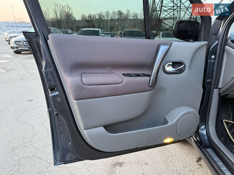 Минивэн Renault Grand Scenic 2006 в Харькове