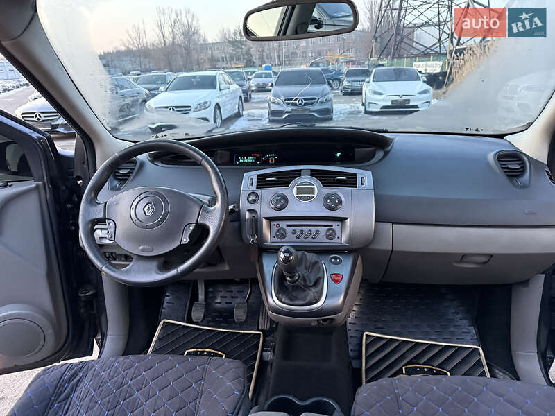 Минивэн Renault Grand Scenic 2006 в Харькове