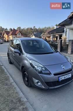 Минивэн Renault Grand Scenic 2009 в 