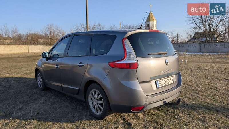 Мінівен Renault Grand Scenic 2010 в Дніпрі
