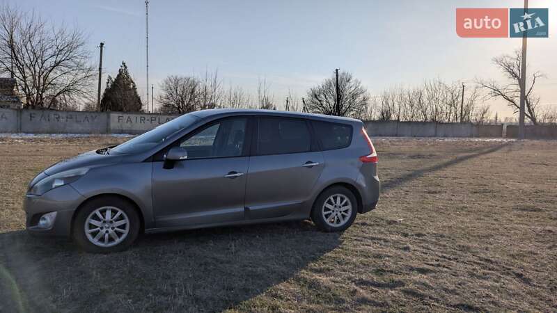 Мінівен Renault Grand Scenic 2010 в Дніпрі