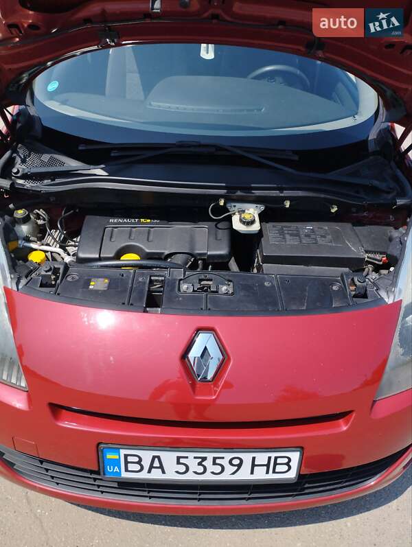 Минивэн Renault Grand Scenic 2010 в Александрие