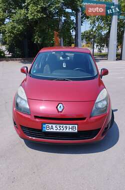 Минивэн Renault Grand Scenic 2010 в Александрие