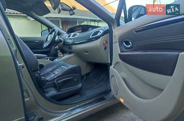 Минивэн Renault Grand Scenic 2009 в Дубно