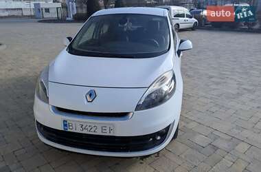 Минивэн Renault Grand Scenic 2012 в 