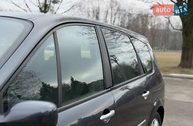 Минивэн Renault Grand Scenic 2006 в 