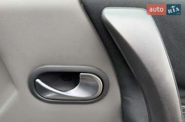 Минивэн Renault Grand Scenic 2006 в 