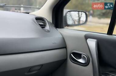 Минивэн Renault Grand Scenic 2006 в 