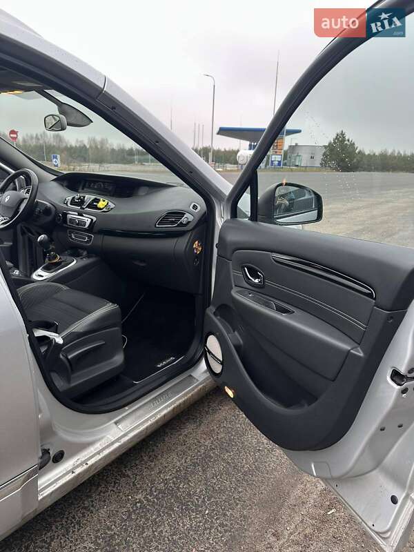 Минивэн Renault Grand Scenic 2016 в Дубровице