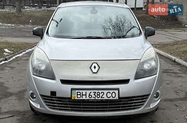 Мінівен Renault Grand Scenic 2011 в Кам'янському