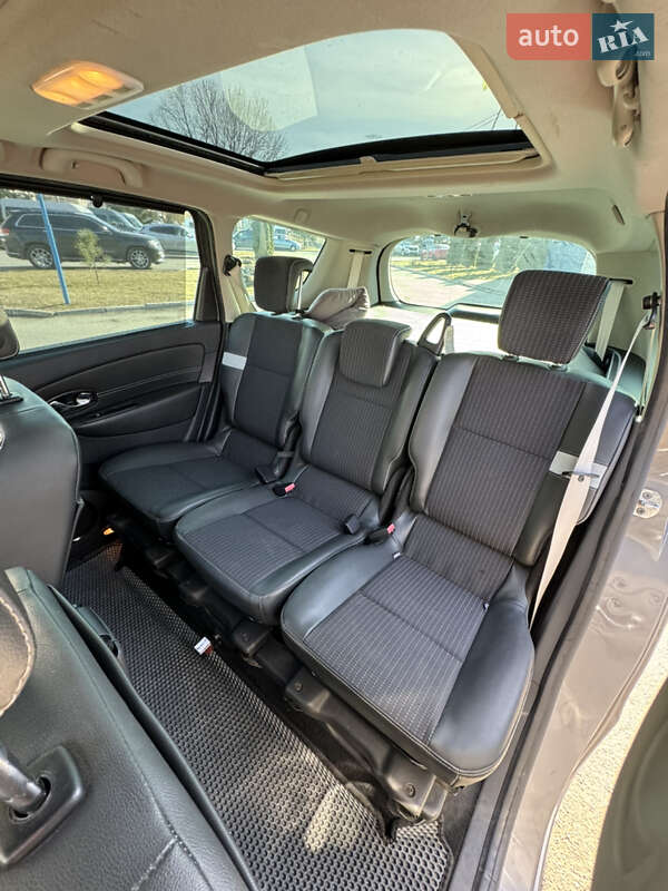 Минивэн Renault Grand Scenic 2012 в Черновцах