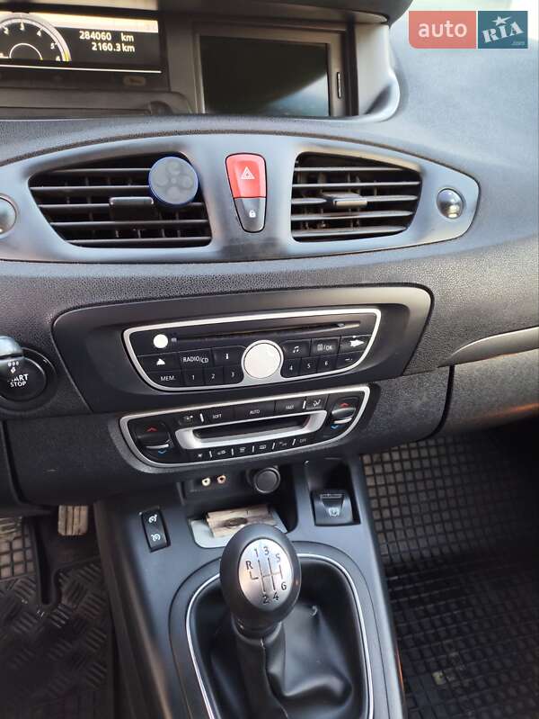 Минивэн Renault Grand Scenic 2010 в Ивано-Франковске фото 13 Минивэн Renault Grand Scenic 2010 в Ивано-Франковске