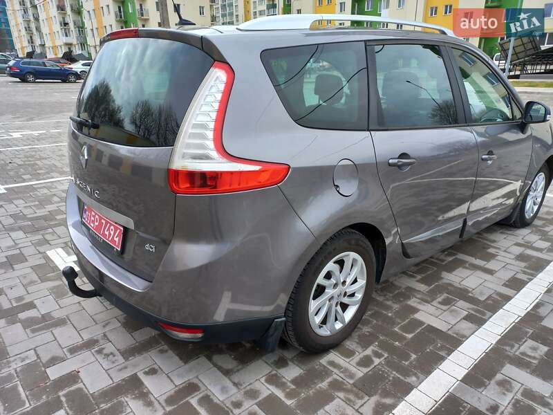 Мінівен Renault Grand Scenic 2015 в Луцьку