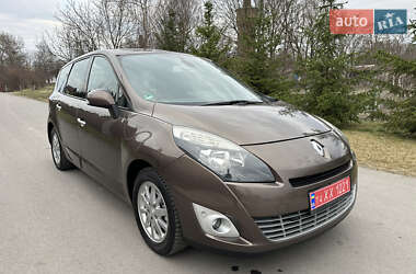 Минивэн Renault Grand Scenic 2011 в Бродах