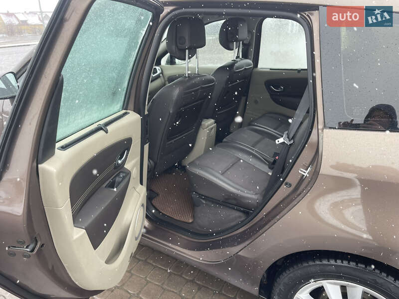 Мінівен Renault Grand Scenic 2009 в Львові