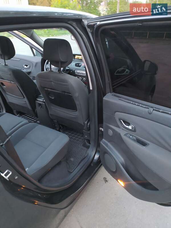 Мінівен Renault Grand Scenic 2010 в Городку