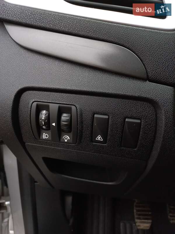 Мінівен Renault Grand Scenic 2010 в Хотині
