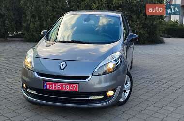 Мінівен Renault Grand Scenic 2012 в 
