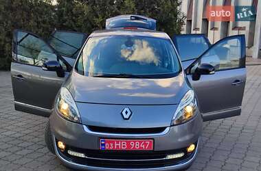 Мінівен Renault Grand Scenic 2012 в 