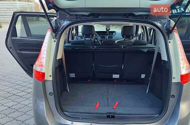 Мінівен Renault Grand Scenic 2012 в 