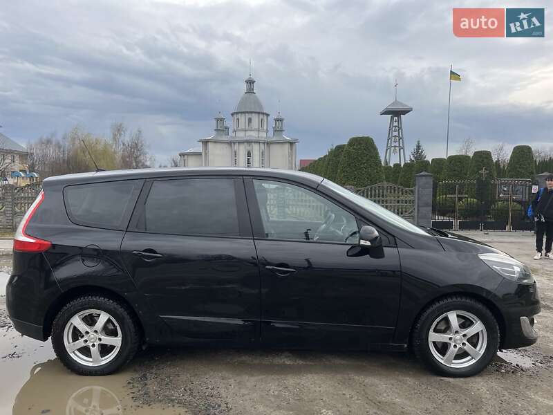 Мінівен Renault Grand Scenic 2012 в Львові фото 3 Мінівен Renault Grand Scenic 2012 в Львові