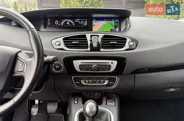 Мінівен Renault Grand Scenic 2015 в 