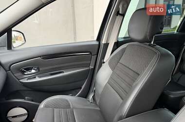 Мінівен Renault Grand Scenic 2015 в 