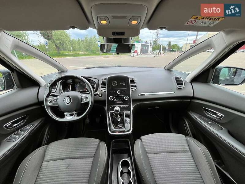 Минивэн Renault Grand Scenic 2017 в Киеве