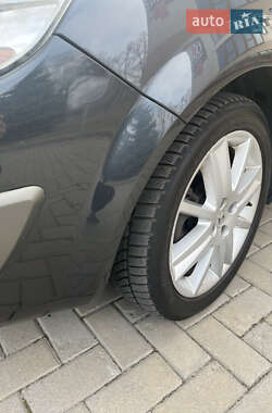 Мінівен Renault Grand Scenic 2005 в 
