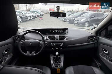 Минивэн Renault Grand Scenic 2012 в 