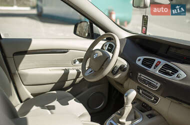 Мінівен Renault Grand Scenic 2010 в 