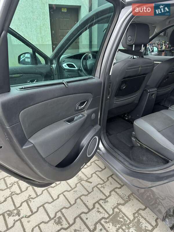 Мінівен Renault Grand Scenic 2011 в Калуші фото 39 Мінівен Renault Grand Scenic 2011 в Калуші