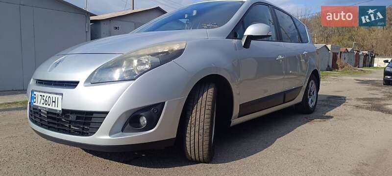 Минивэн Renault Grand Scenic 2009 в Кременчуге
