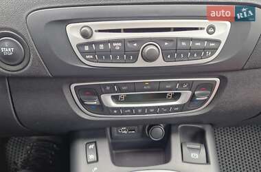 Минивэн Renault Grand Scenic 2011 в 