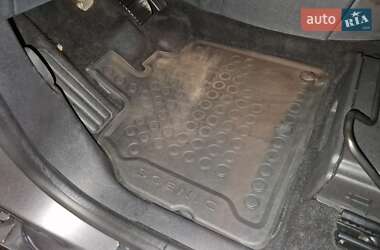 Минивэн Renault Grand Scenic 2011 в 