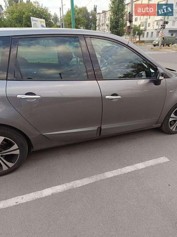 Мінівен Renault Grand Scenic 2011 в Кременчуці
