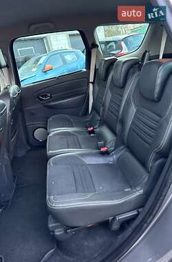 Мінівен Renault Grand Scenic 2015 в 