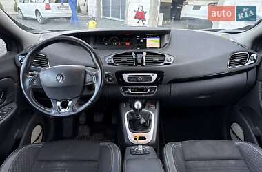 Мінівен Renault Grand Scenic 2015 в 