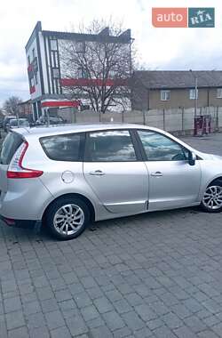 Мінівен Renault Grand Scenic 2012 в Івано-Франківську