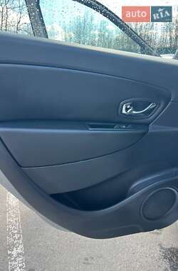 Минивэн Renault Grand Scenic 2013 в 