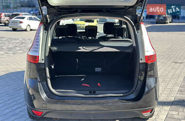Минивэн Renault Grand Scenic 2014 в 