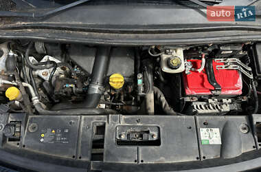 Минивэн Renault Grand Scenic 2014 в 