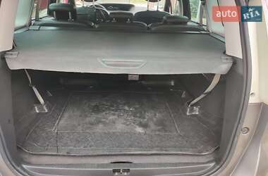 Мінівен Renault Grand Scenic 2013 в 