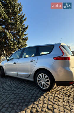 Мінівен Renault Grand Scenic 2009 в 