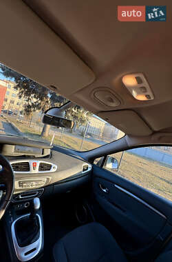 Мінівен Renault Grand Scenic 2009 в 