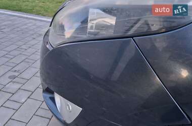 Минивэн Renault Grand Scenic 2011 в 