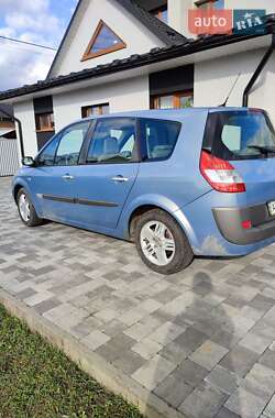 Минивэн Renault Grand Scenic 2006 в 