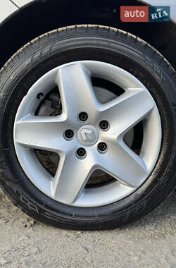 Минивэн Renault Grand Scenic 2013 в 