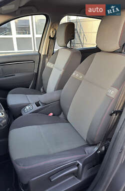 Минивэн Renault Grand Scenic 2013 в 